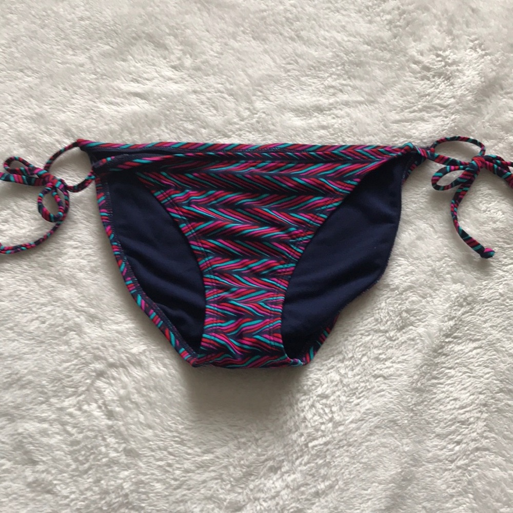 Bikini bottoms